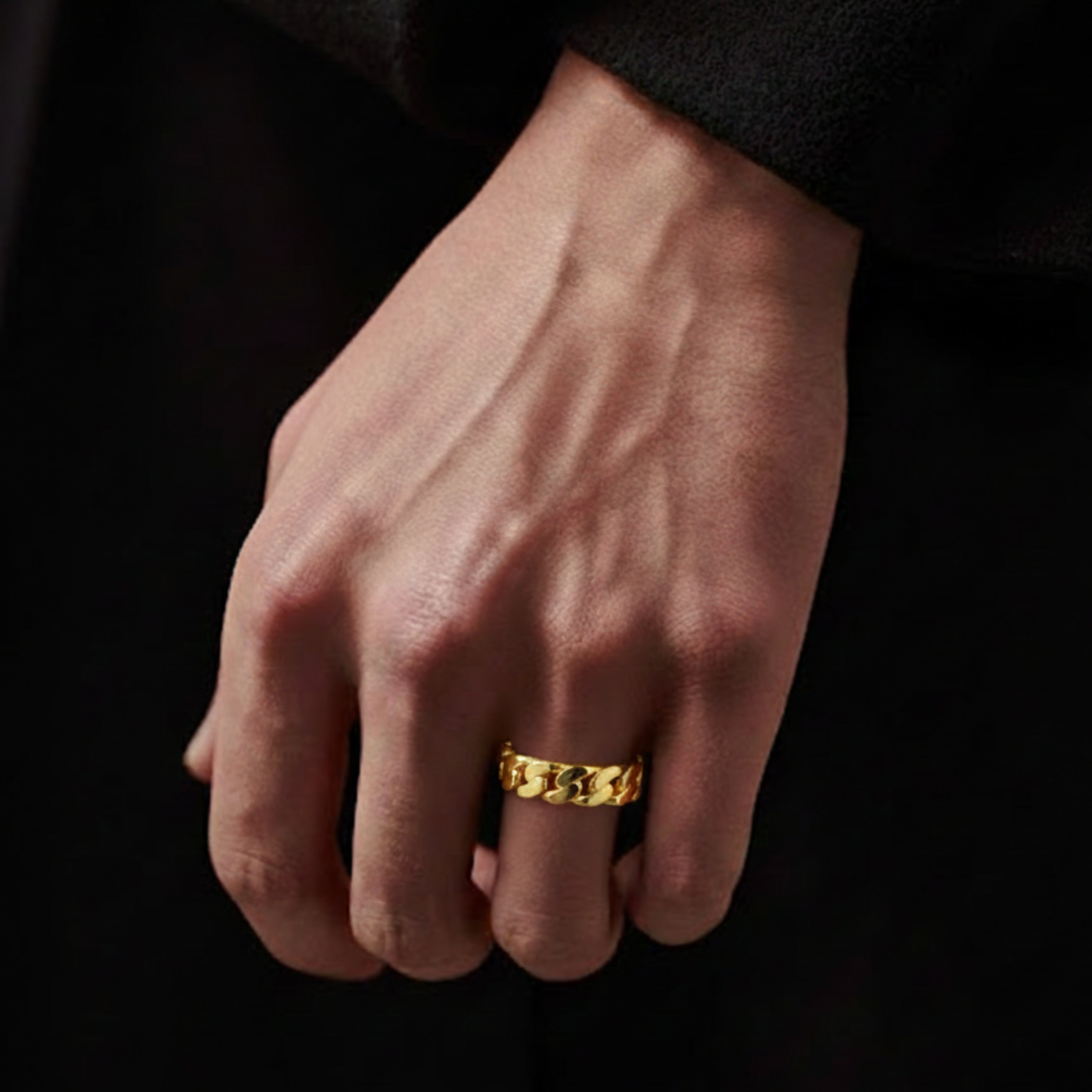 Curb Bold Ring